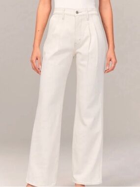 Abercrombie Curve Love 90s Relaxed Pleated Jeans 26
